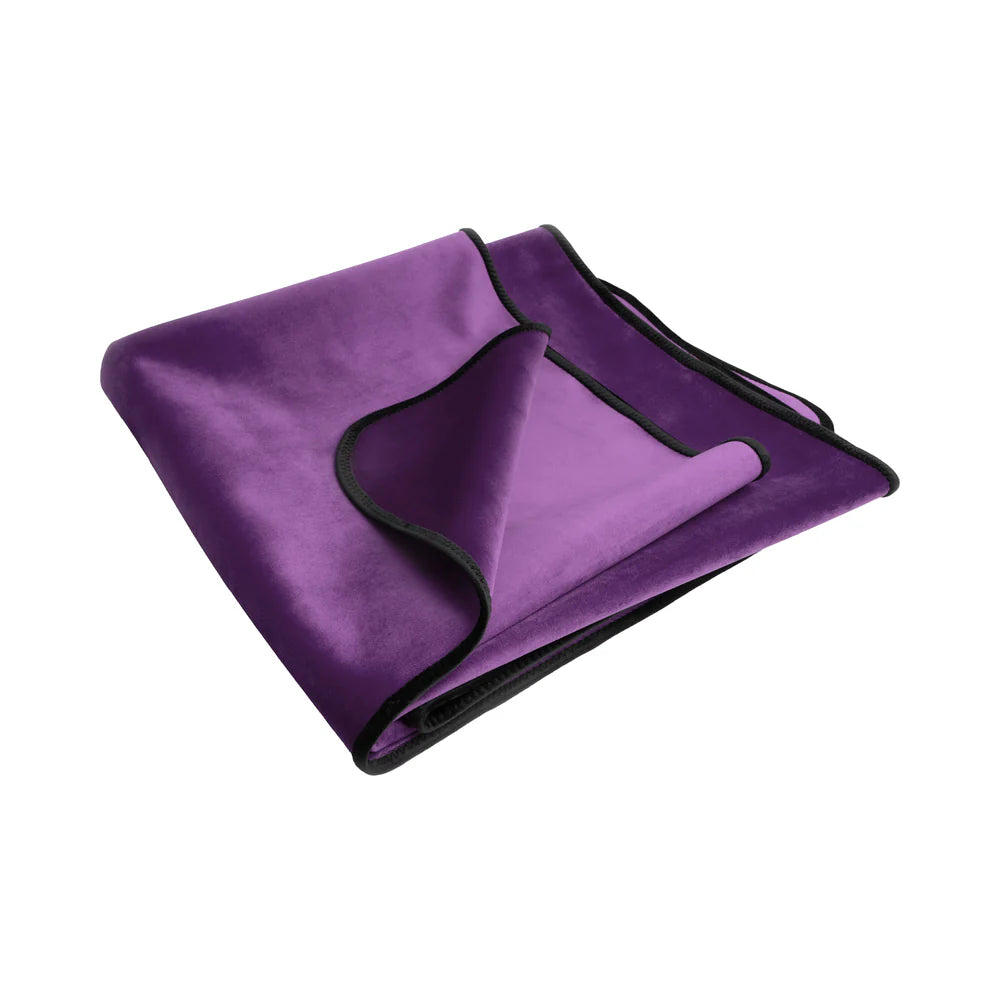 Liberator Fascinator Waterproof Blanket