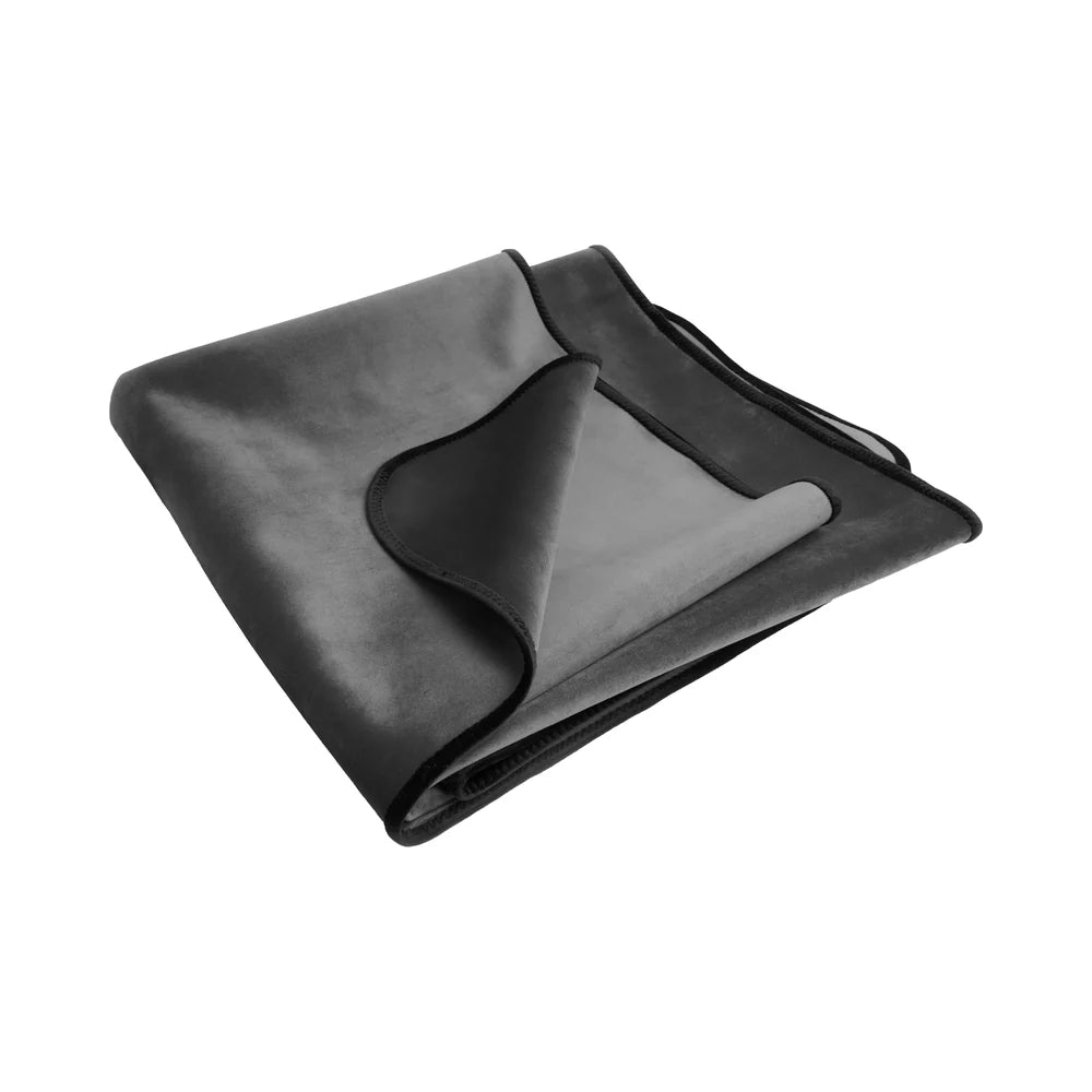 Liberator Fascinator Waterproof Blanket
